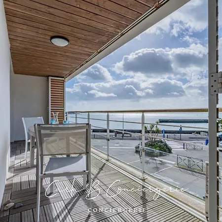 Rosemarine - Vue 2 Adultes/2enfants Concarneau